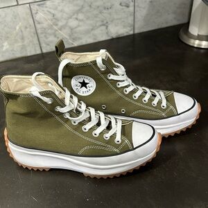 Converse Run Star Hike in army green